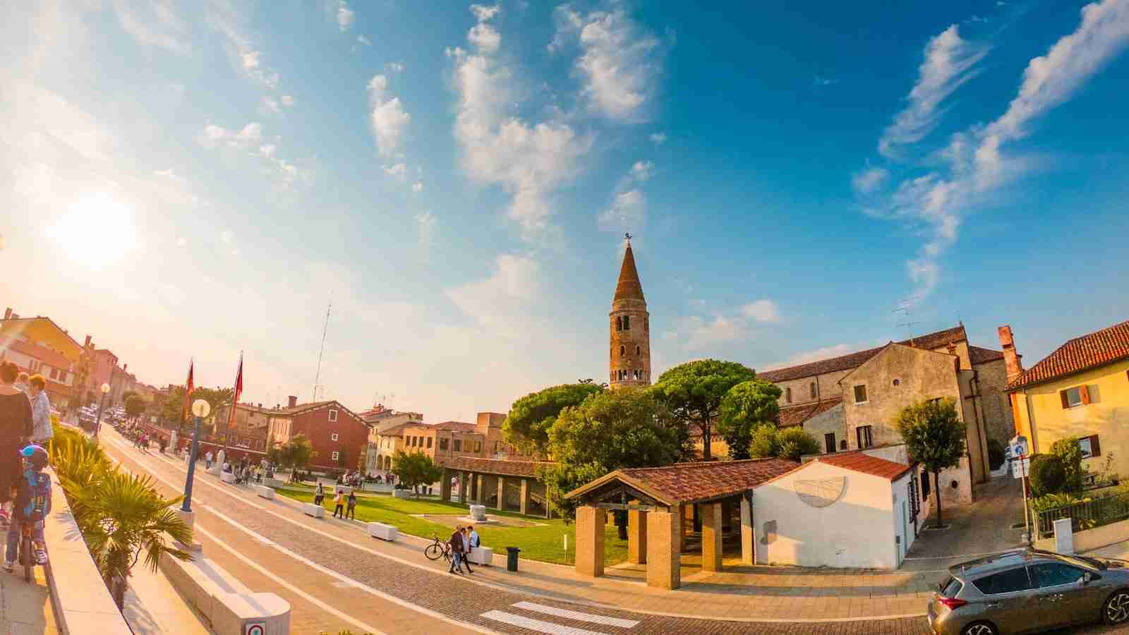 The Mini Marvel: Transforming Agriculture with Small Rice Mills