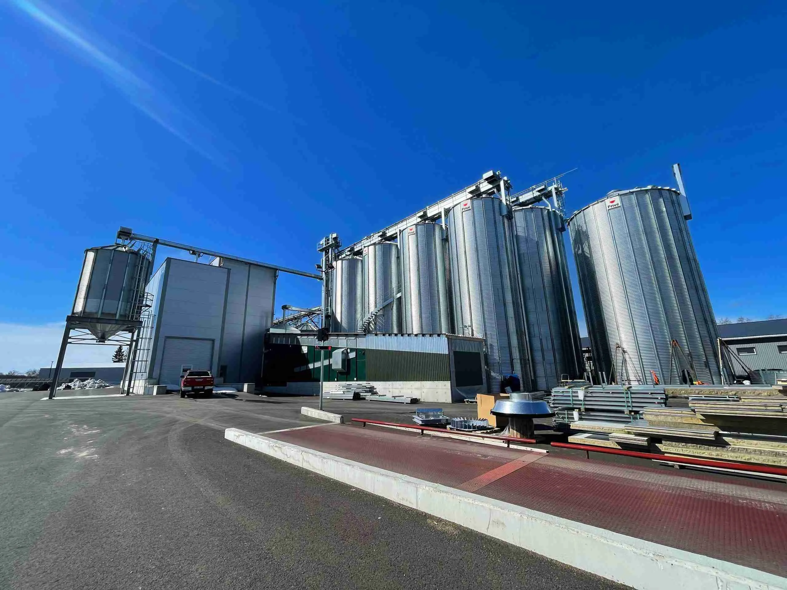 Revolutionizing Grain: The Rise of the Automatic Rice Mill 3 Navigating the Economic Landscape of Automated Grain Operations