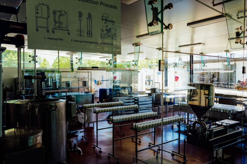 Breaking the Mold: Why Smart Rice Processing Equipment is Essential for Competitive Advantage in Agriculture 2 Balancing Act: The Trade-Offs Between High-Tech Solutions and Traditional Practices in Rice Agriculture